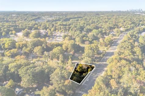 2836 Huntingtowne Farms Lane Charlotte NC 28210