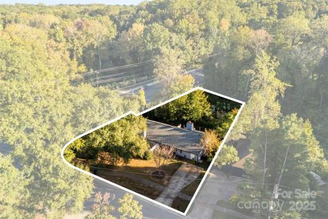 2836 Huntingtowne Farms Lane Charlotte NC 28210