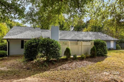 2836 Huntingtowne Farms Lane Charlotte NC 28210