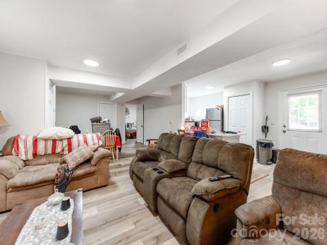 102 Lanier Street Mount Holly NC 28120