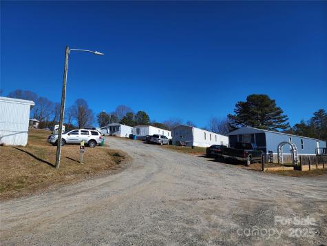 5 Becky Lane Fairview NC 28730
