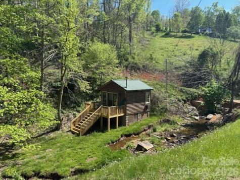 324 Marble Mine Road Bakersville NC 28705