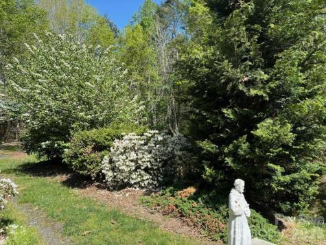 324 Marble Mine Road Bakersville NC 28705