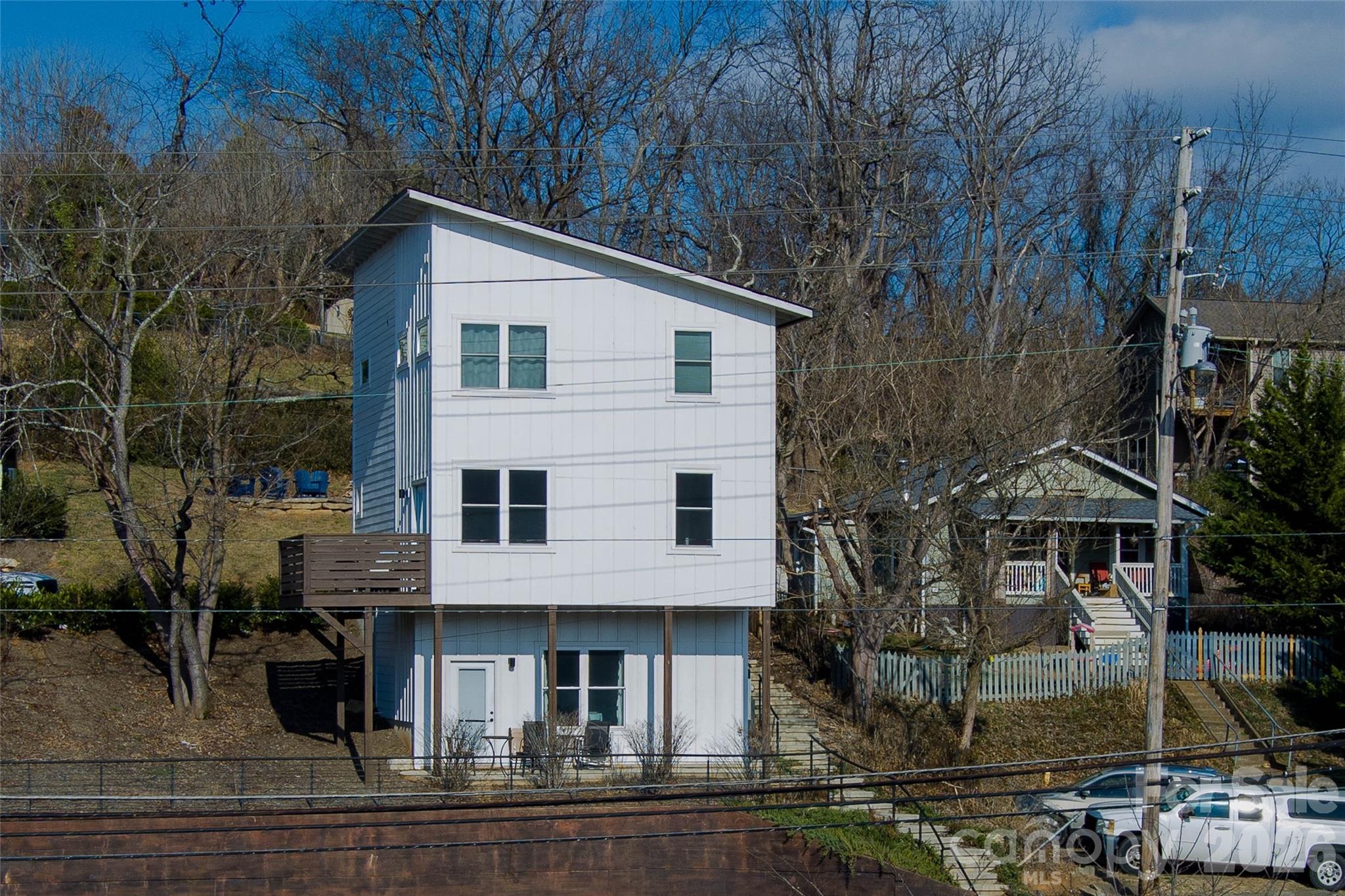 1057, 1061, 1063 Riverside Drive Asheville NC 28804