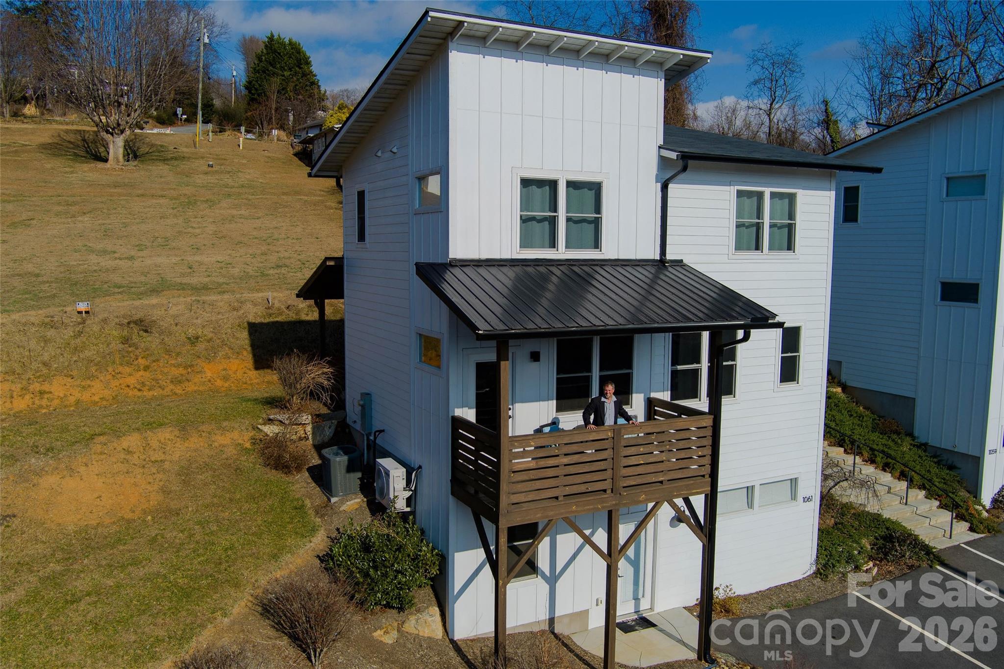 1057, 1061, 1063 Riverside Drive Asheville NC 28804