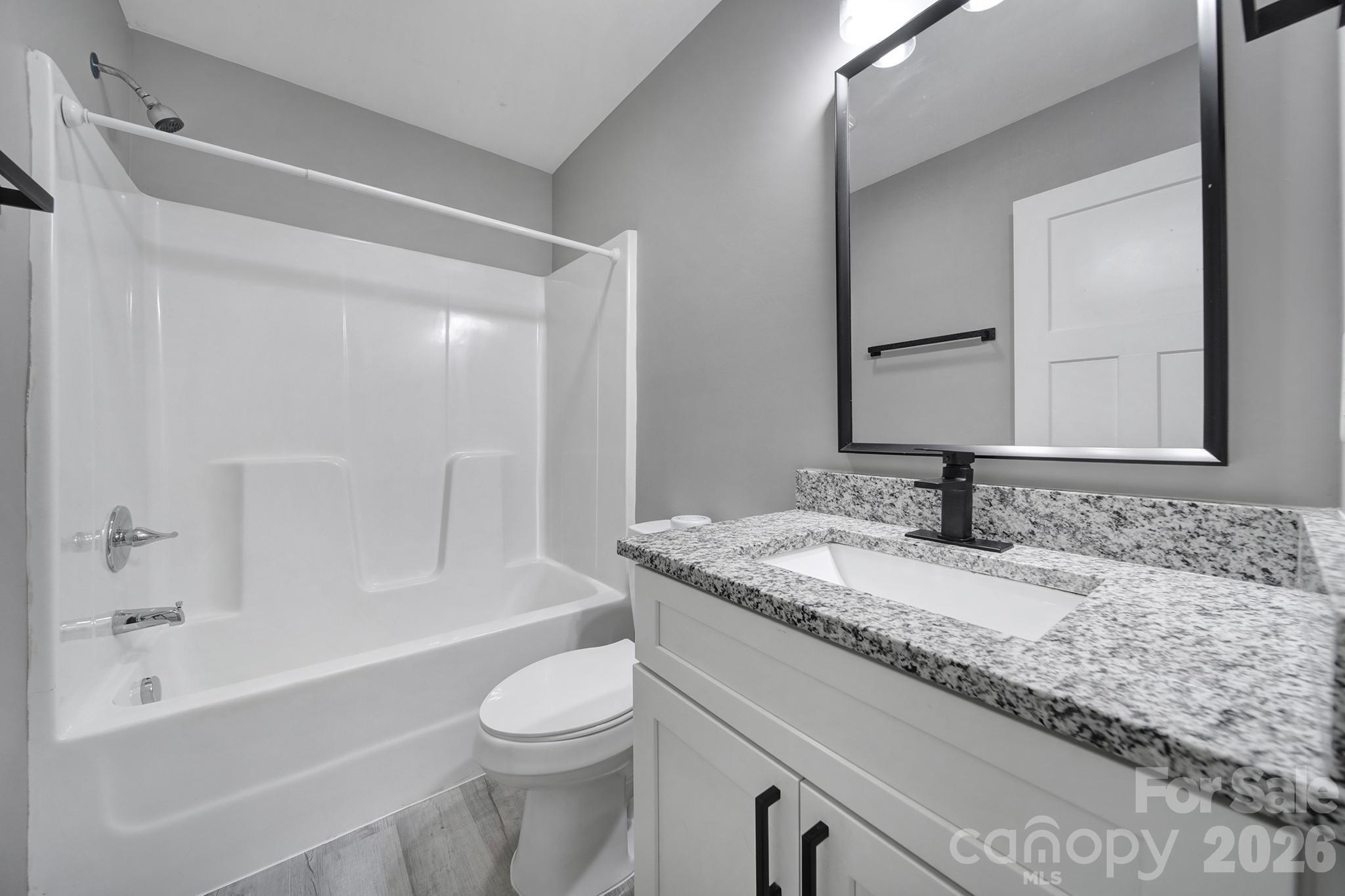 108-110 Carpenter Street Lincolnton NC 28092