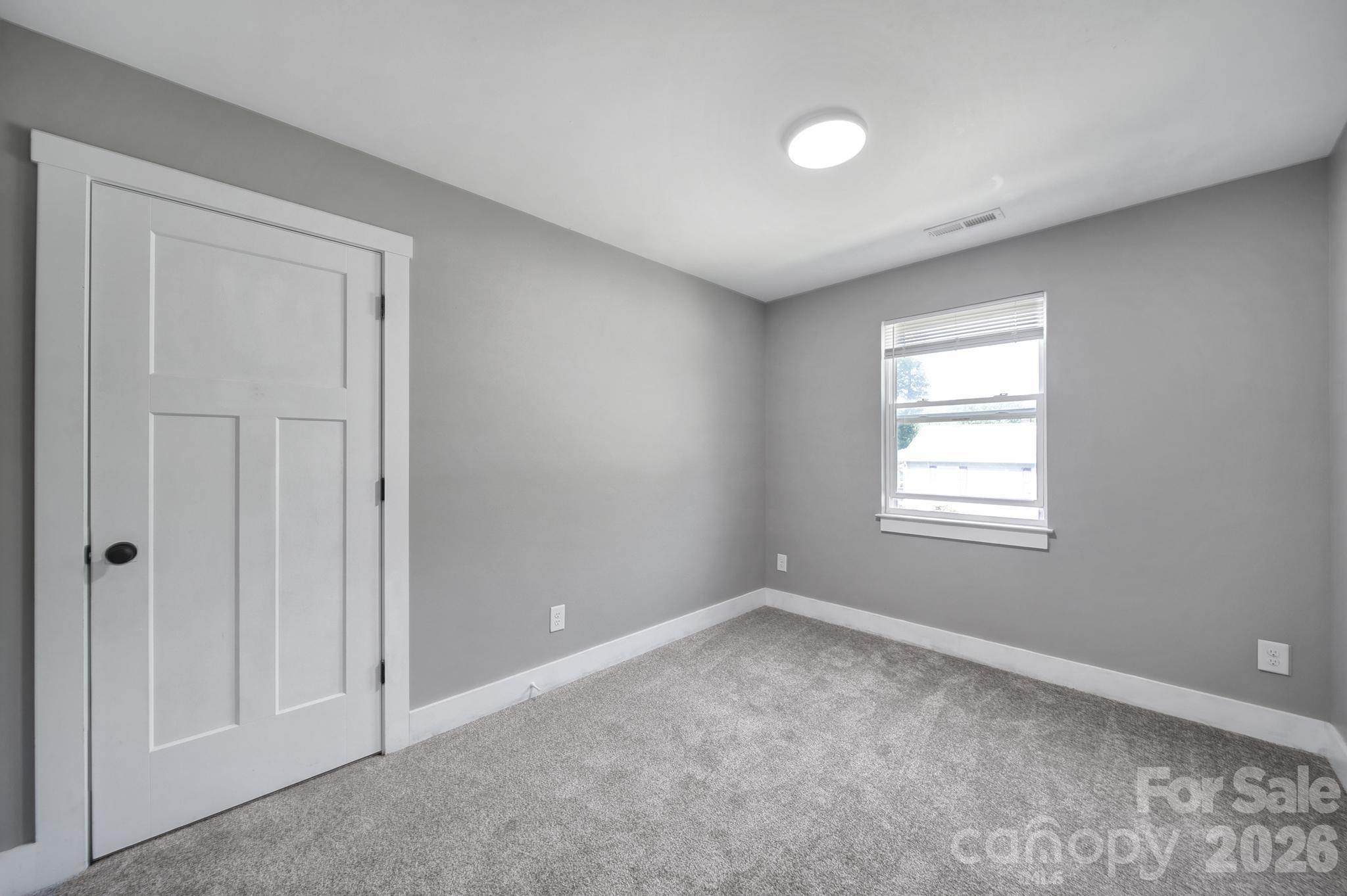 108-110 Carpenter Street Lincolnton NC 28092