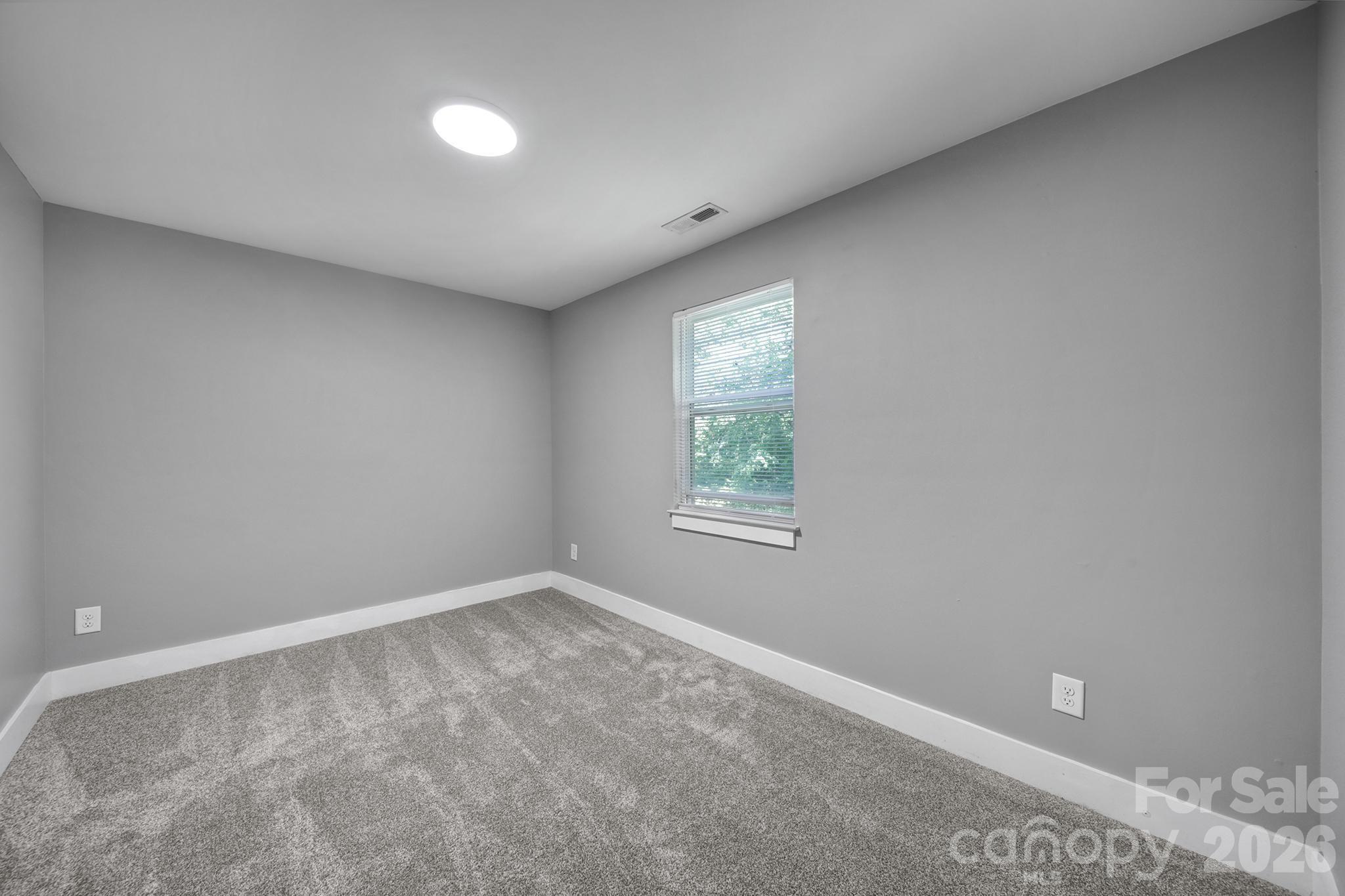 108-110 Carpenter Street Lincolnton NC 28092
