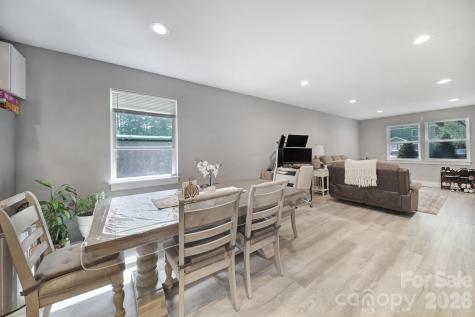 108-110 Carpenter Street Lincolnton NC 28092