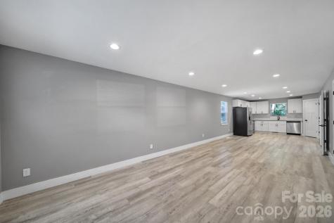 108-110 Carpenter Street Lincolnton NC 28092