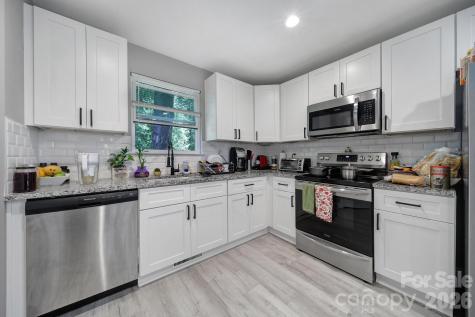 108-110 Carpenter Street Lincolnton NC 28092