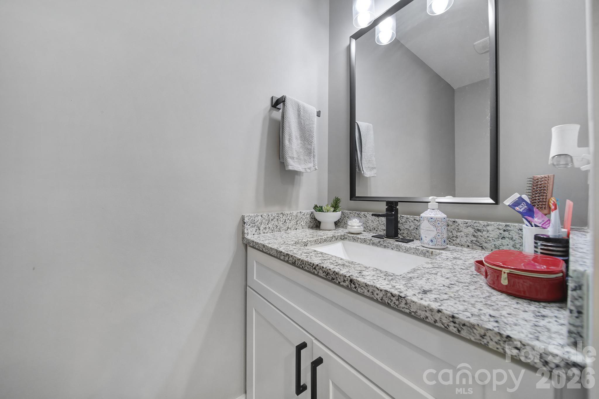 108-110 Carpenter Street Lincolnton NC 28092