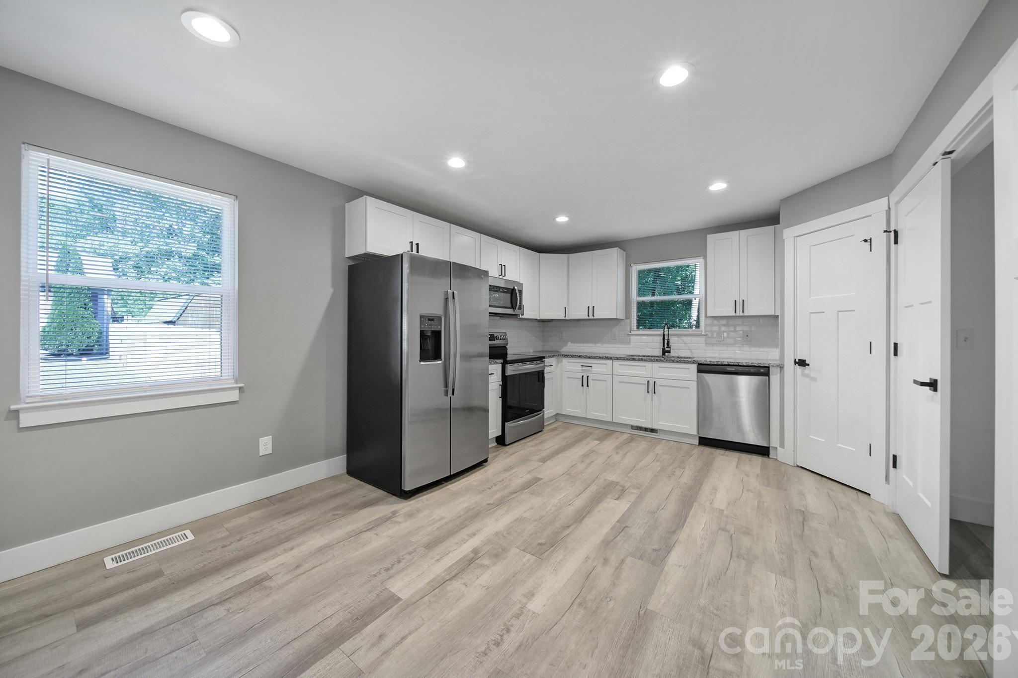 108-110 Carpenter Street Lincolnton NC 28092