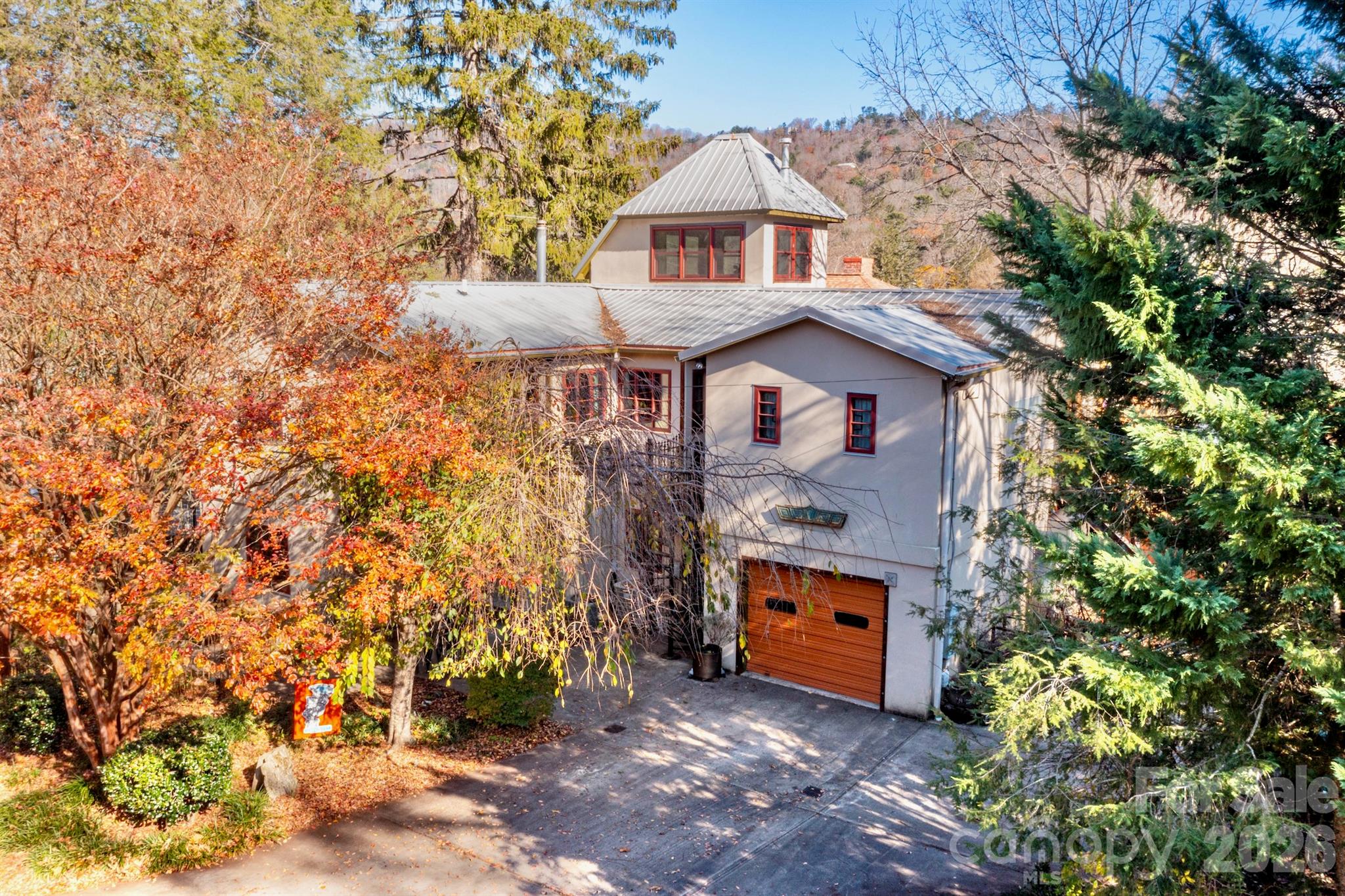 297 Hillside Street Asheville NC 28801