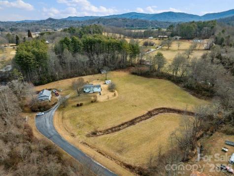 146 And 148 Monteith Road Brevard NC 28712