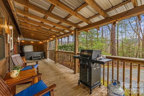 5830 Nc 209 Highway Hot Springs NC 28743