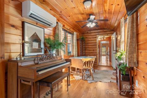 2257 Quiet Creek Lane Lenoir NC 28645