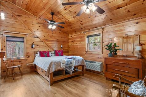 2257 Quiet Creek Lane Lenoir NC 28645