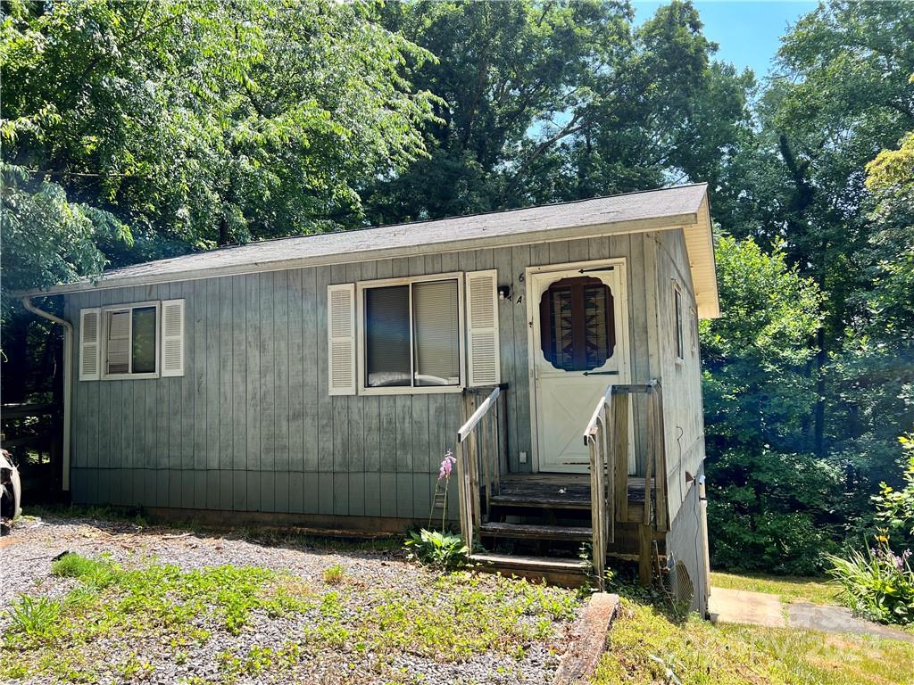6 Echo Lane Asheville NC 28806