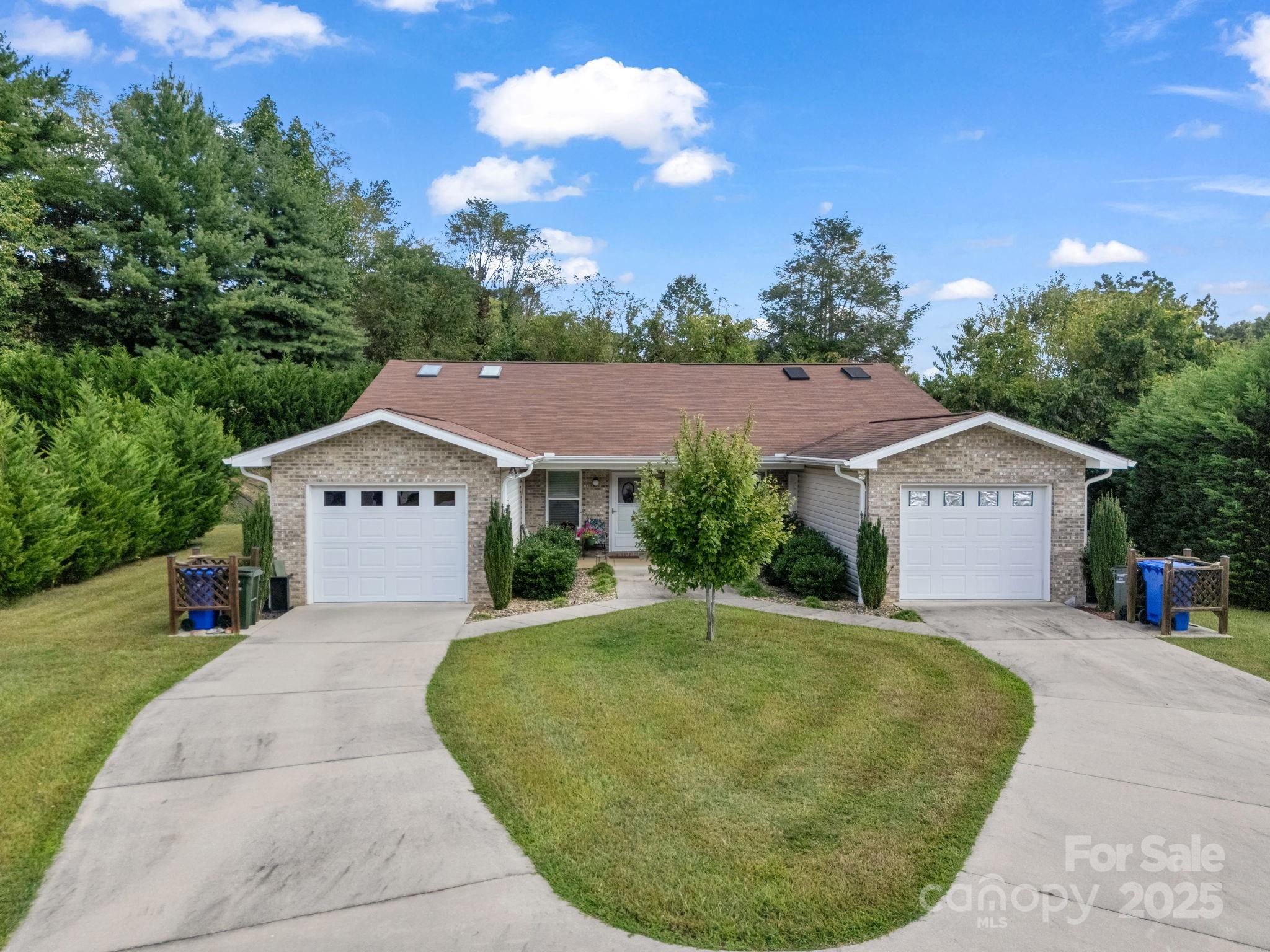 14 Cornerstone Way Hendersonville NC 28791