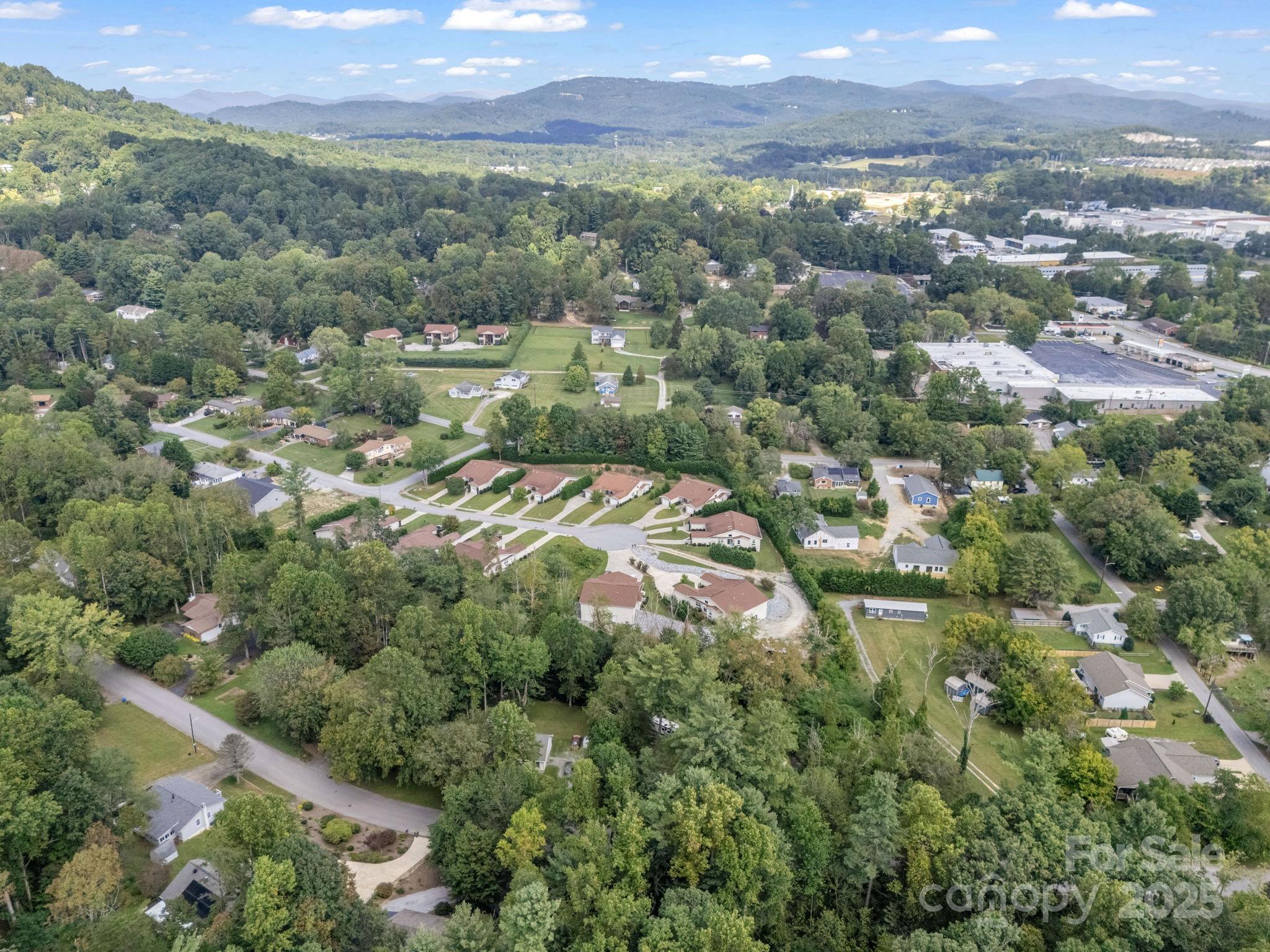 14 Cornerstone Way Hendersonville NC 28791