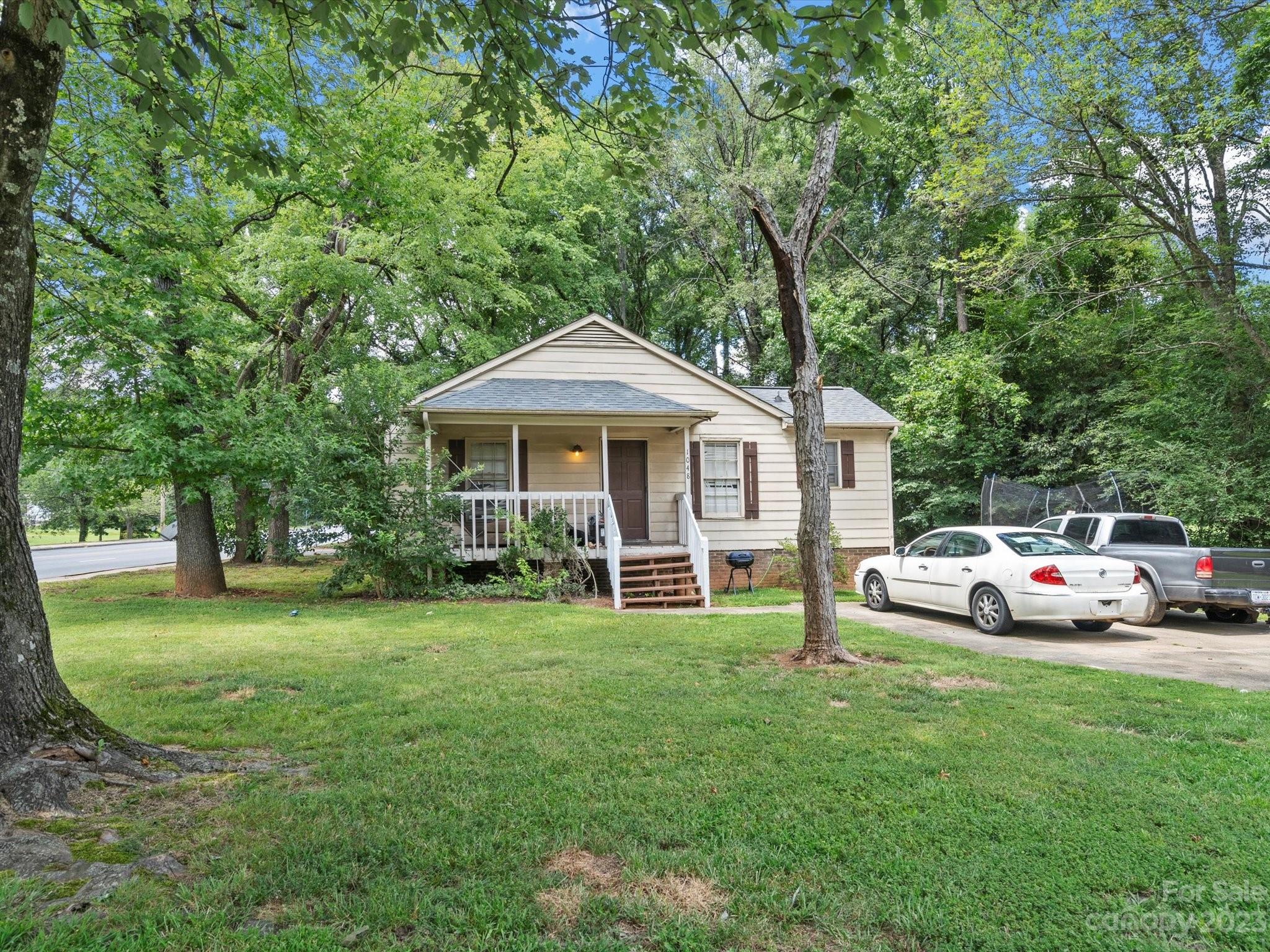 1048 Pinafore Drive Charlotte NC 28212