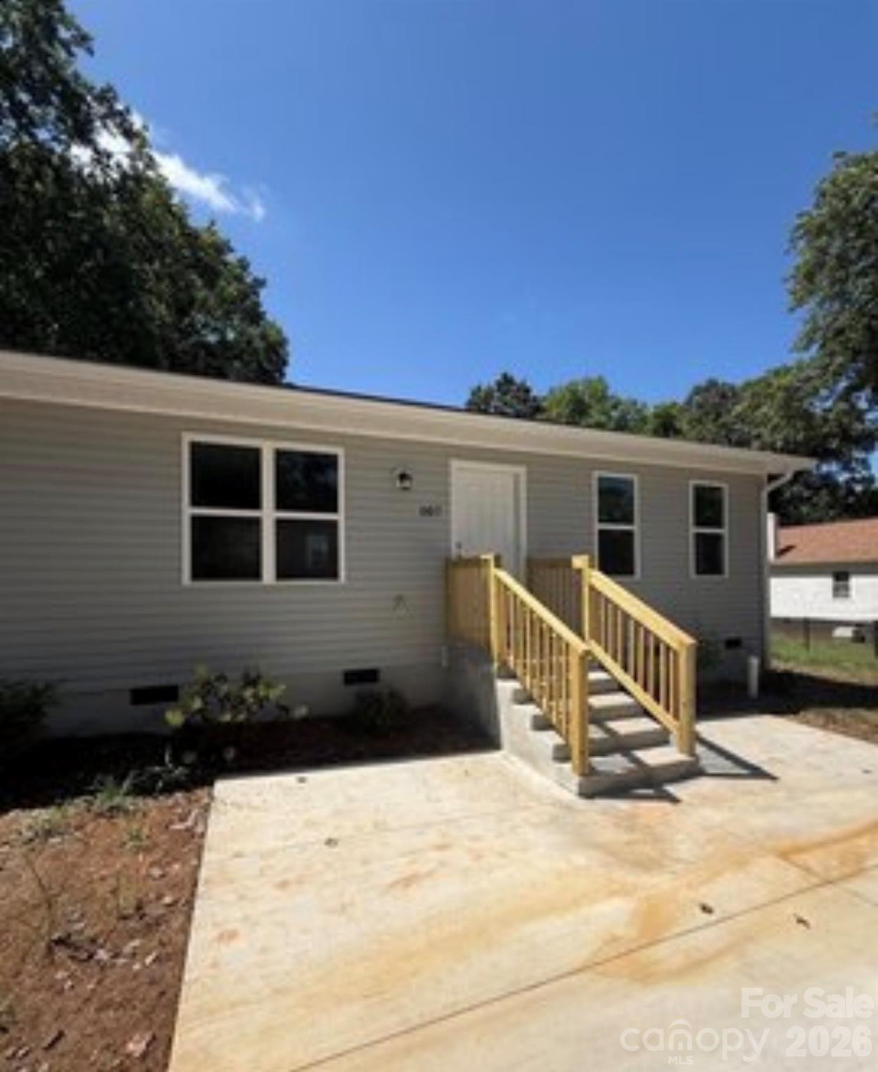 432 & 436 N Caldwell Avenue Newton NC 28658
