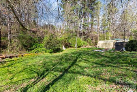 135 Sardis Drive Asheville NC 28806