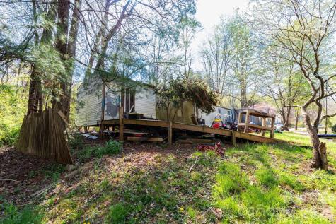 135 Sardis Drive Asheville NC 28806