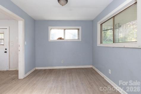 135 Sardis Drive Asheville NC 28806