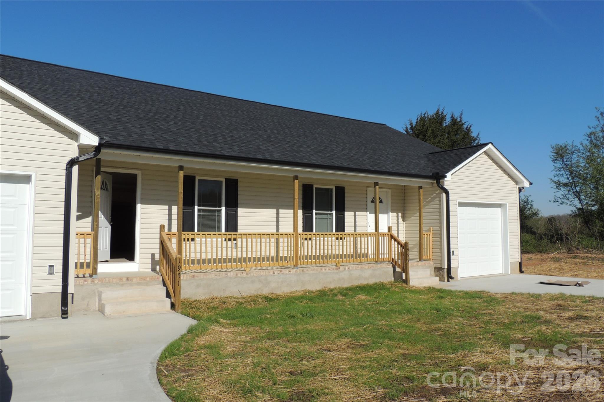 1943-1955 Glen Manor Court Lincolnton NC 28092