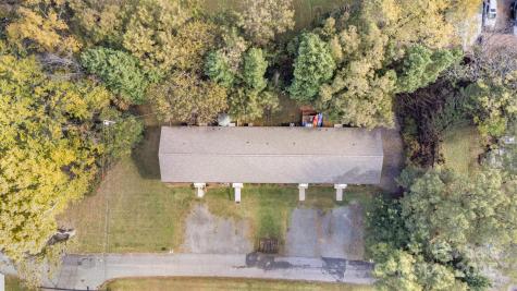 2081 N Whisnant Avenue Newton NC 28658