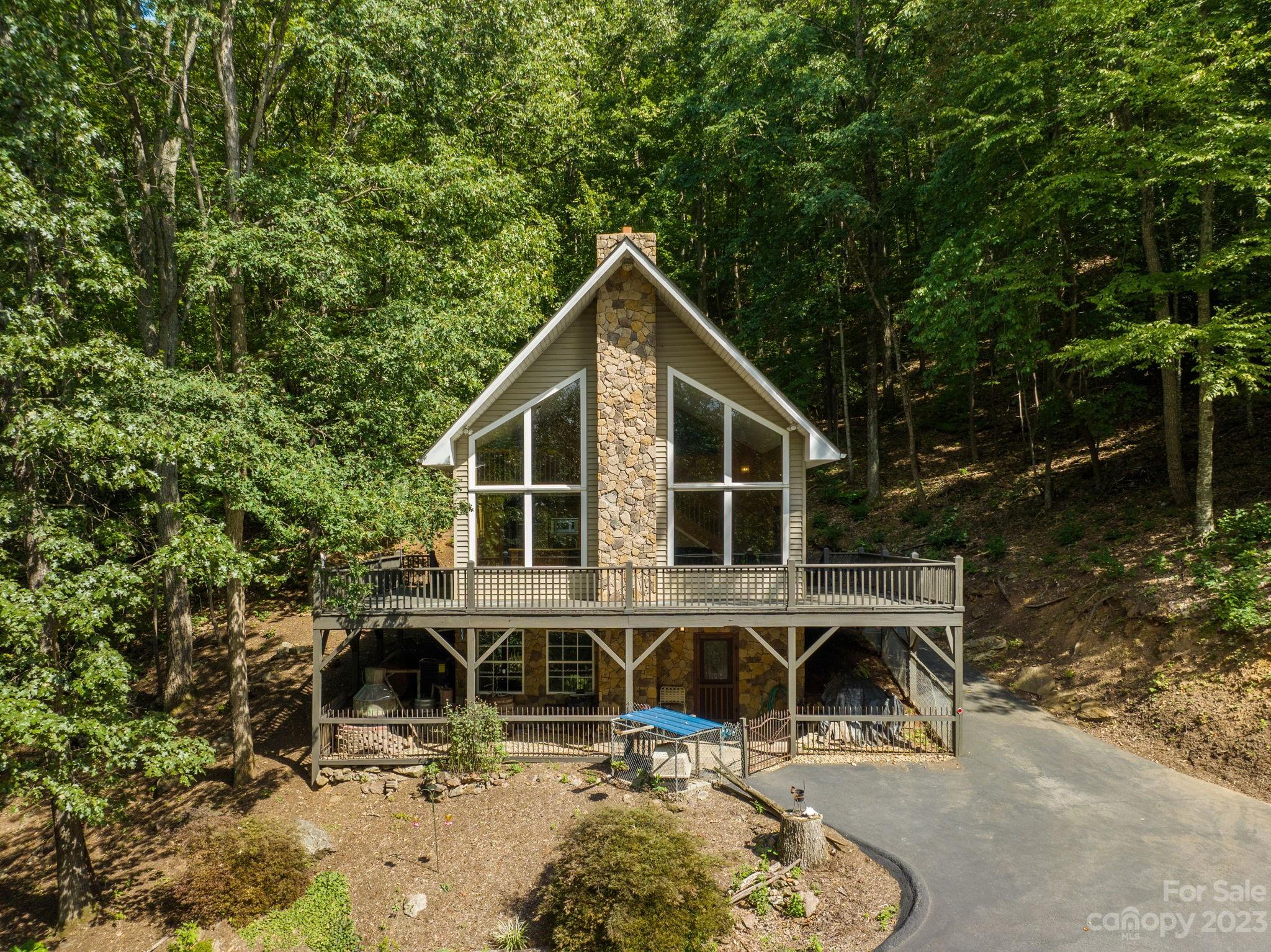 88 Long Ridge Road Candler NC 28715