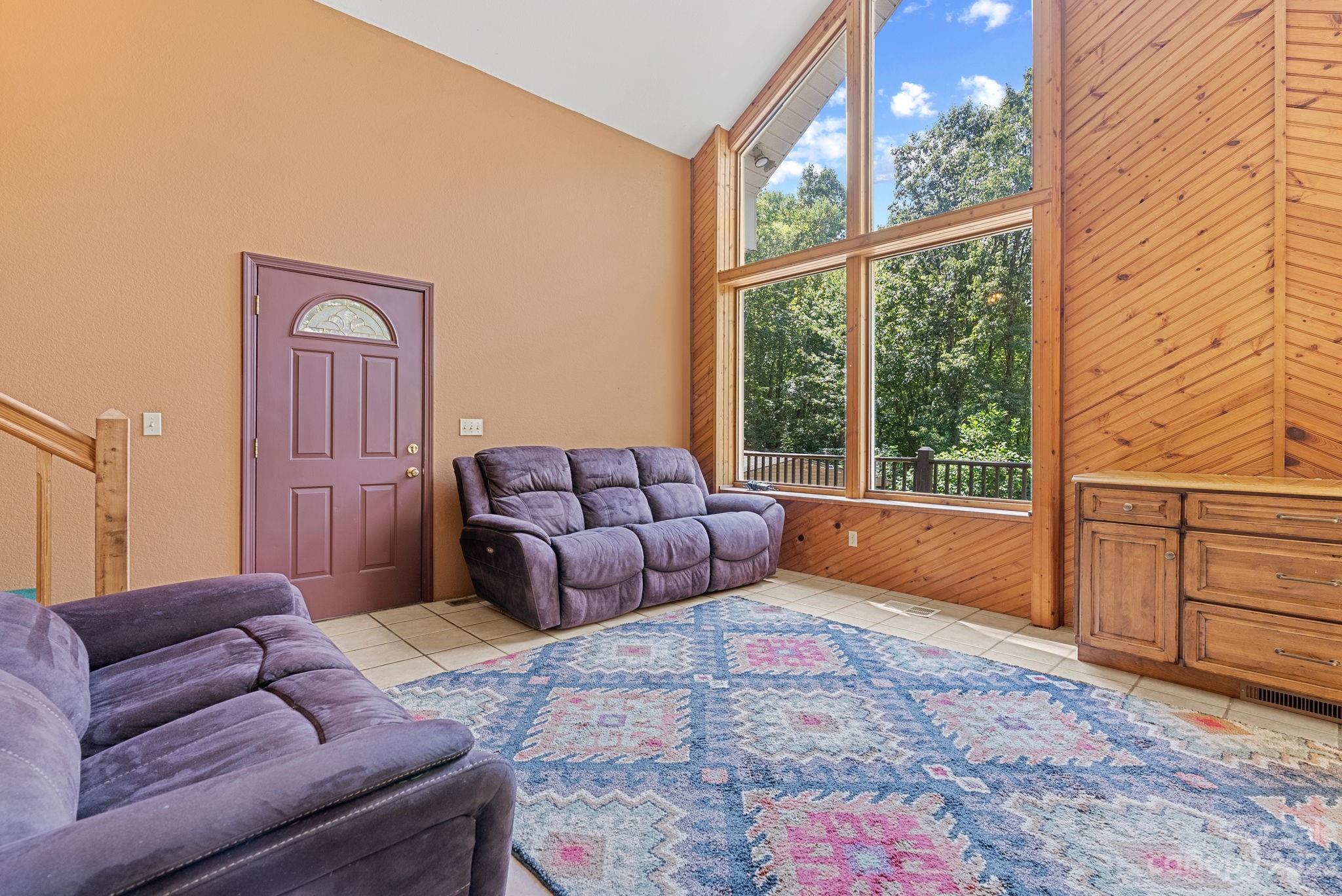 88 Long Ridge Road Candler NC 28715
