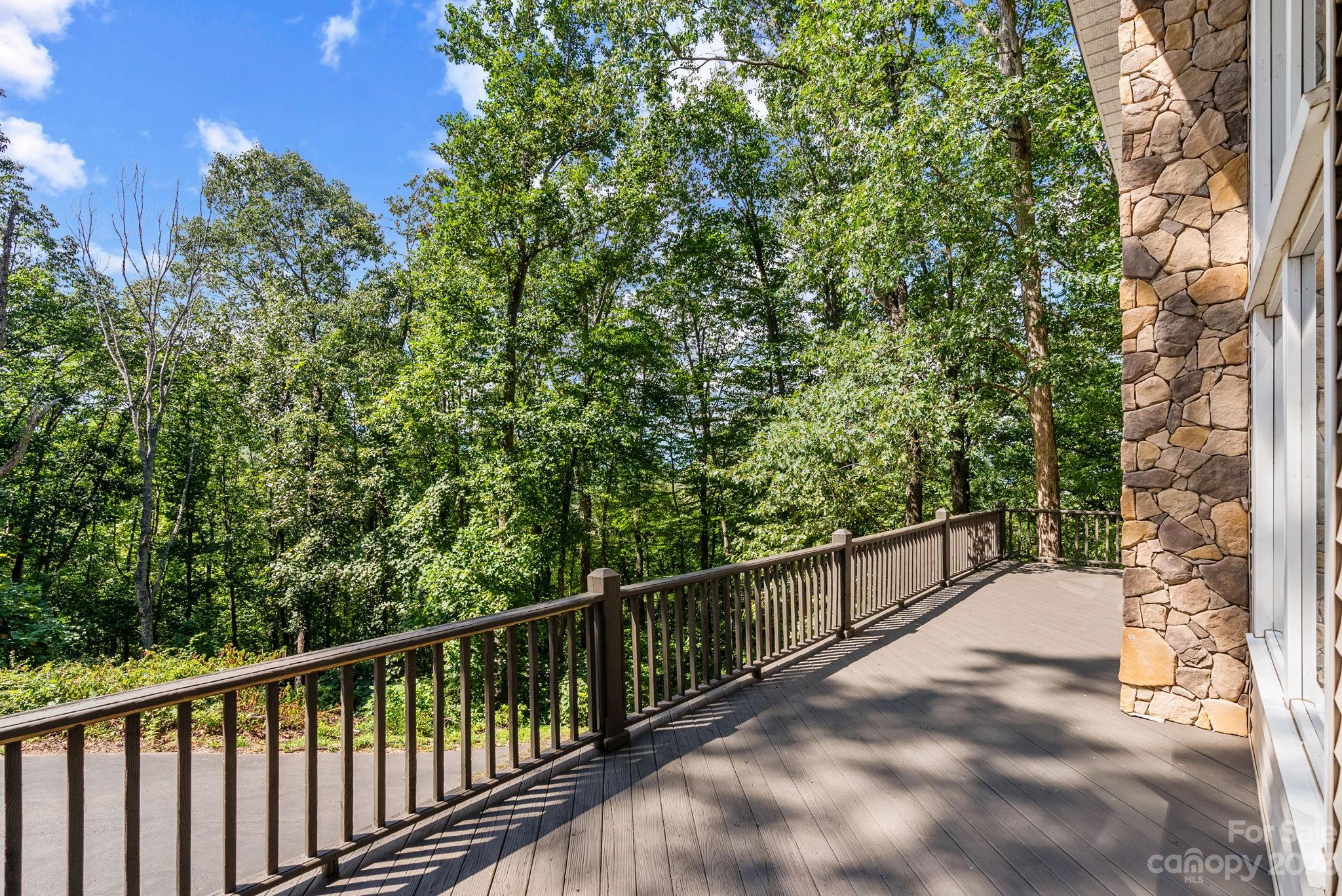 88 Long Ridge Road Candler NC 28715