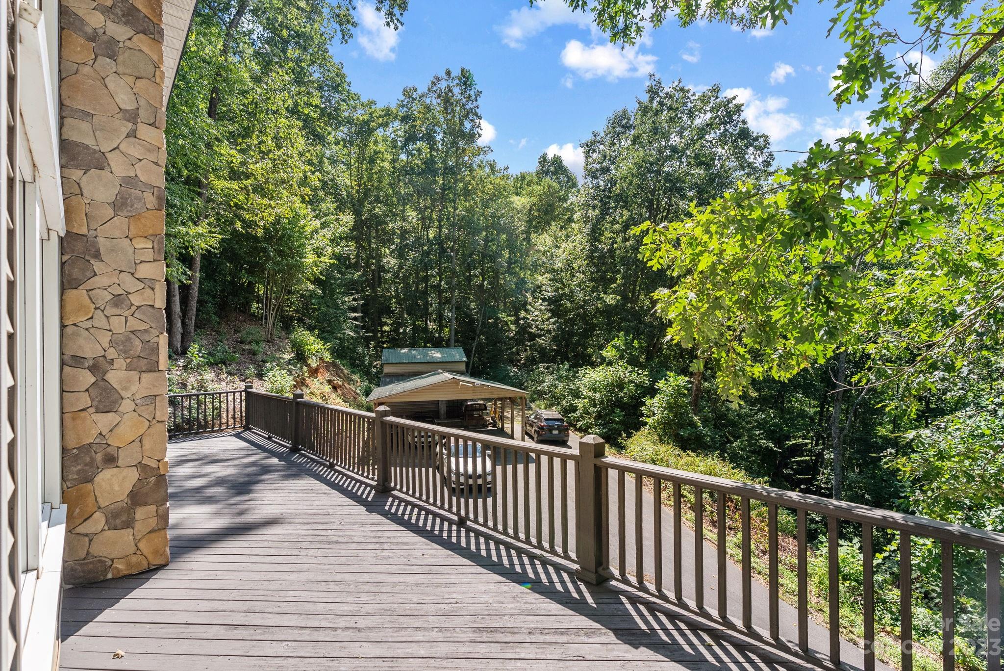 88 Long Ridge Road Candler NC 28715