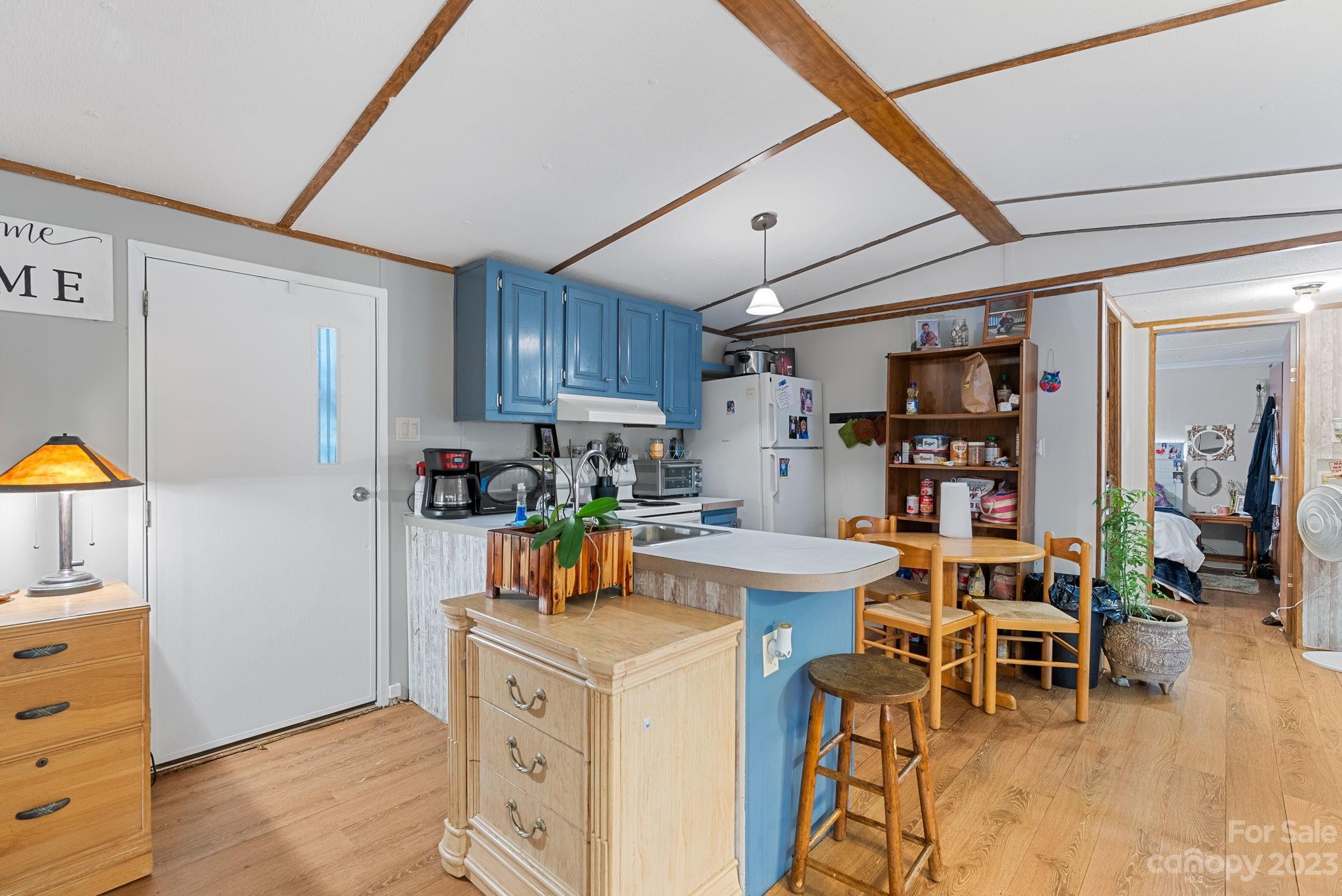 88 Long Ridge Road Candler NC 28715
