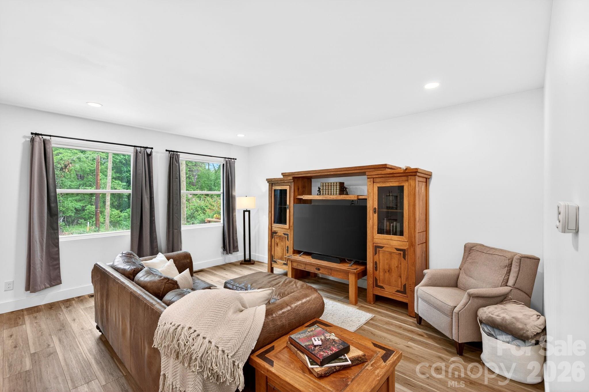 116 Arnold Road Asheville NC 28805