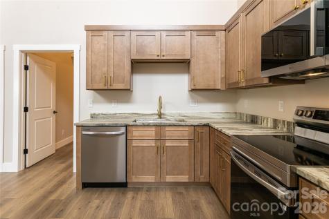 153 Hackleburg Lane Hendersonville NC 28792