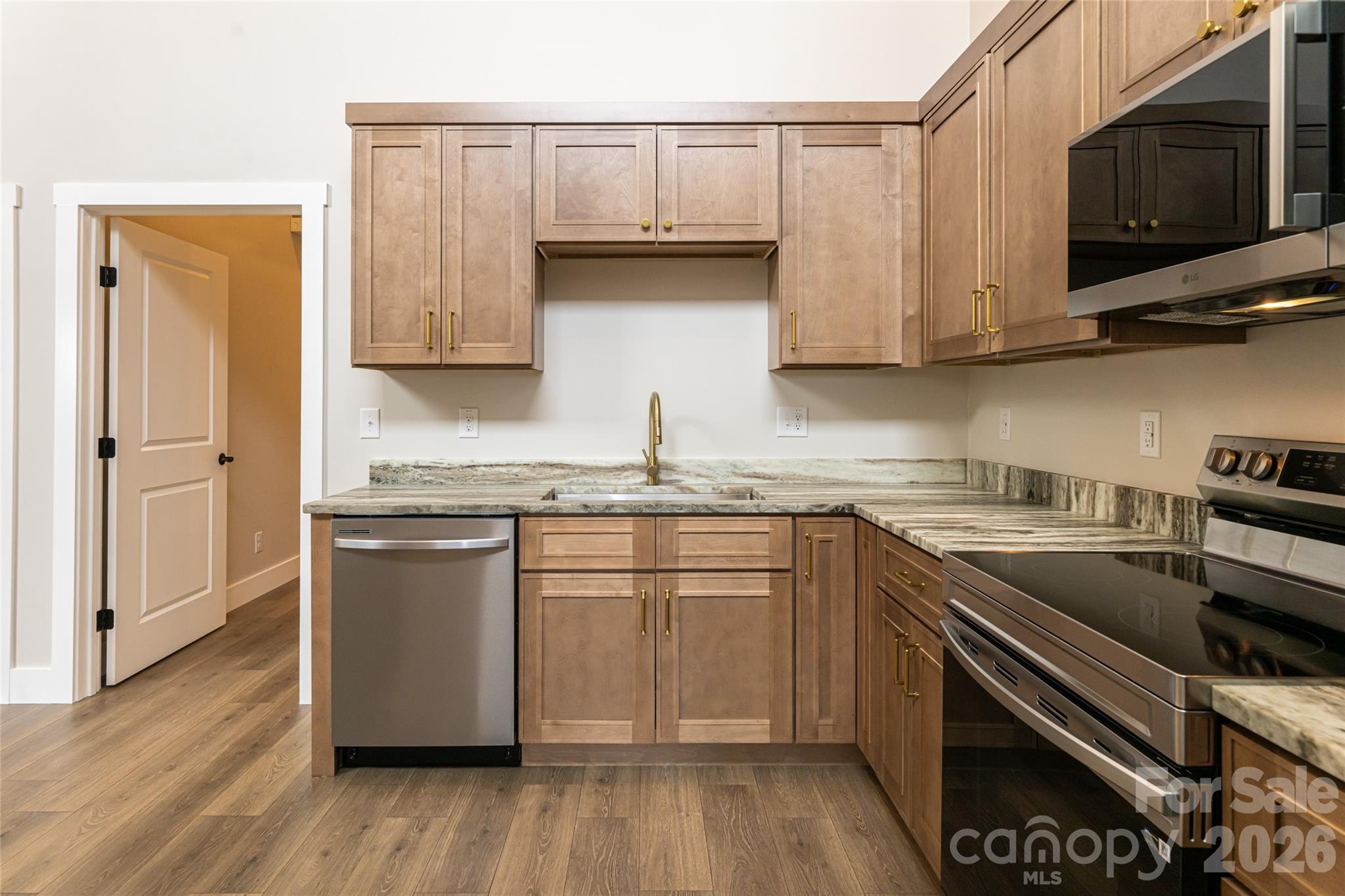 153 Hackleburg Lane Hendersonville NC 28792