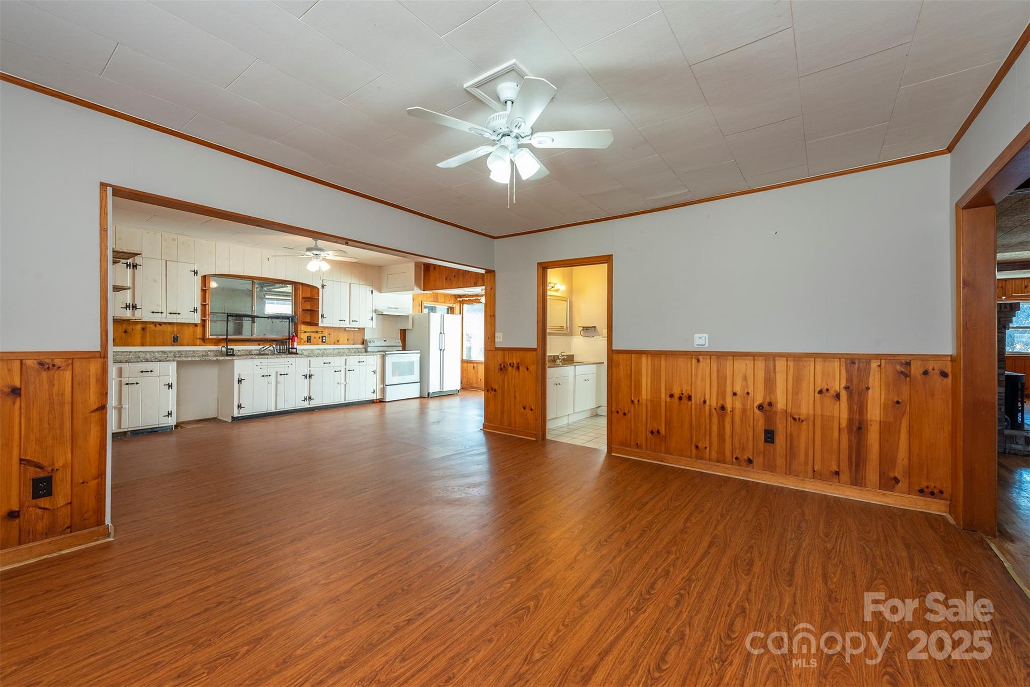 1779 Pisgah Highway Candler NC 28715