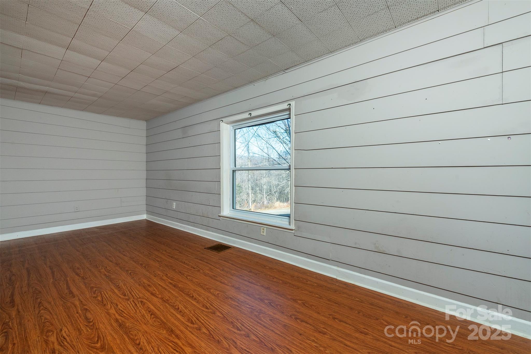 1779 Pisgah Highway Candler NC 28715