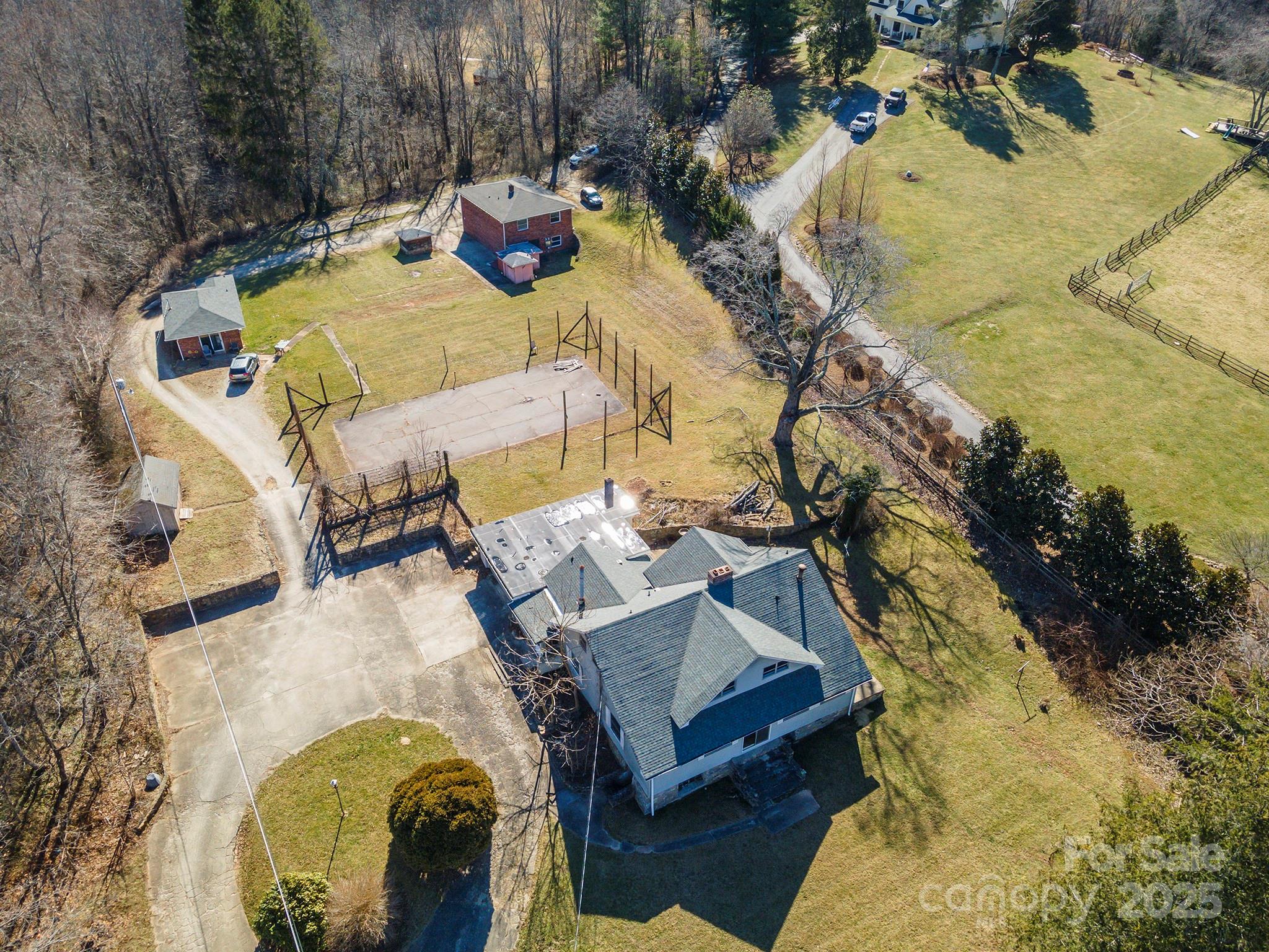 1779 Pisgah Highway Candler NC 28715