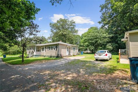 3354 Clay Apartments Court Lenoir NC 28645