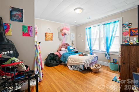 3354 Clay Apartments Court Lenoir NC 28645