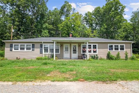3354 Clay Apartments Court Lenoir NC 28645