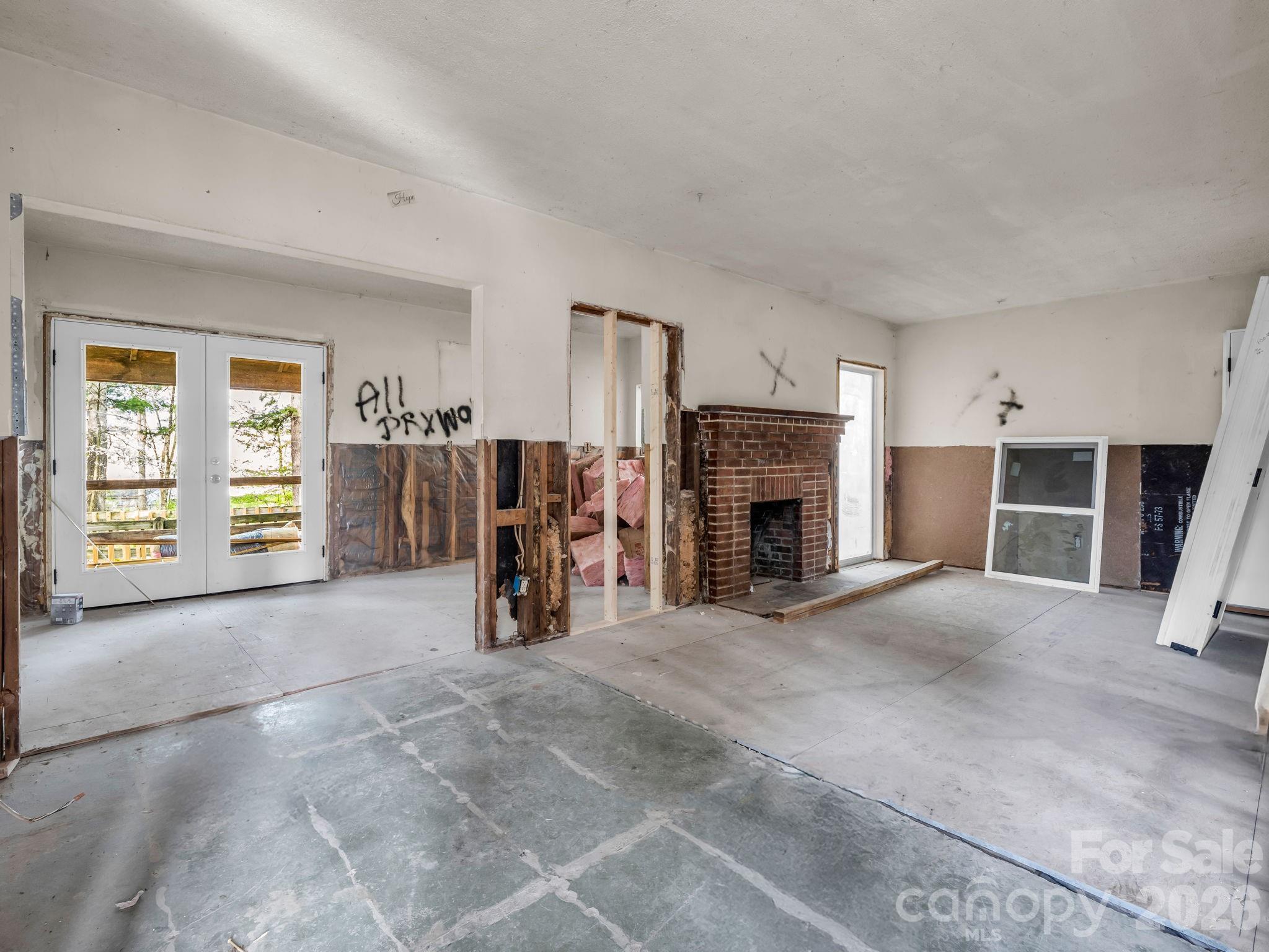 76 Adeles Way Hendersonville NC 28792