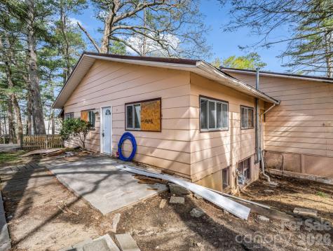 76 Adeles Way Hendersonville NC 28792