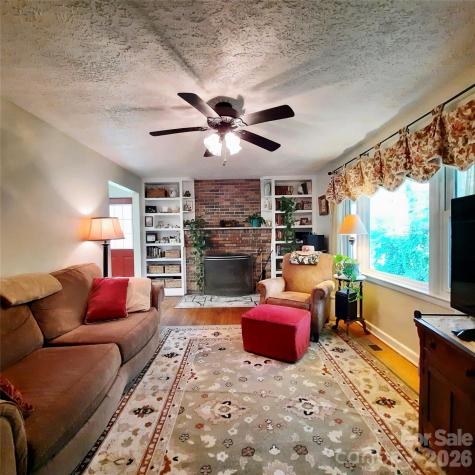 26 Calico Rock Lane Hendersonville NC 28792