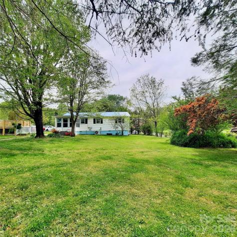 26 Calico Rock Lane Hendersonville NC 28792